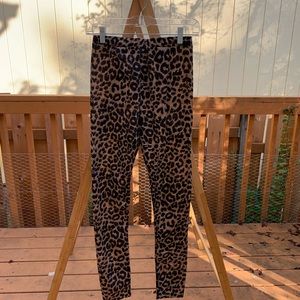 Leopard leggings